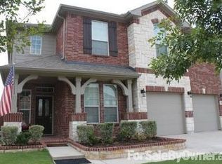 621 Lake City Dr, The Colony, TX 75056