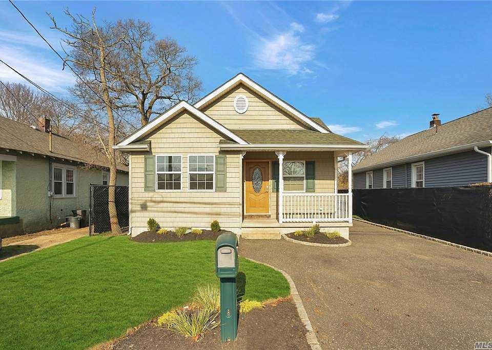 1st image of 17 Wilmarth Ave