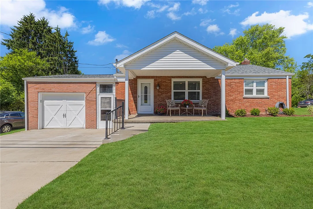 3317 Brodhead Rd photo 1