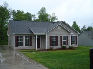 1509 Duet Dr, Siler City, NC 27344