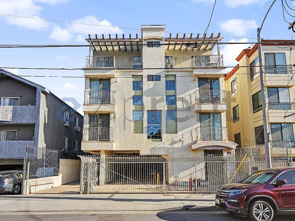 1st image of 12042 Hart St #5