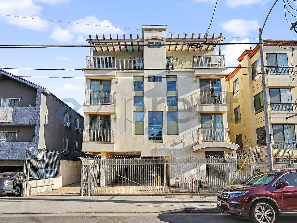 12042 Hart St #5