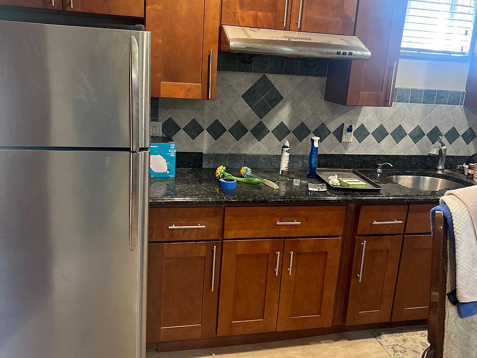 1st image of 5212 Browvale Ln