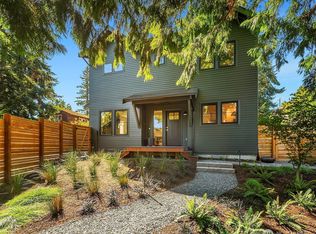 10421 41st Avenue SW #B, Seattle, WA