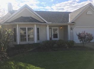 123 Chimney Rdg, Chardon, OH 44024