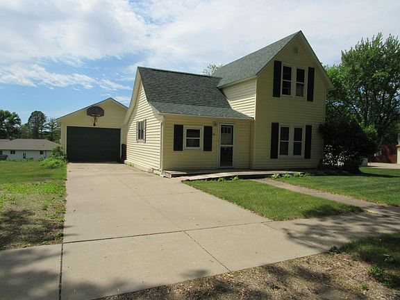 2nd image of 534 S Main St