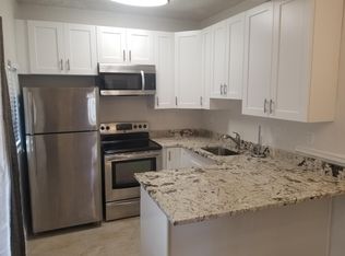 209 S Lake Dr APT 1, Lantana, FL 33462