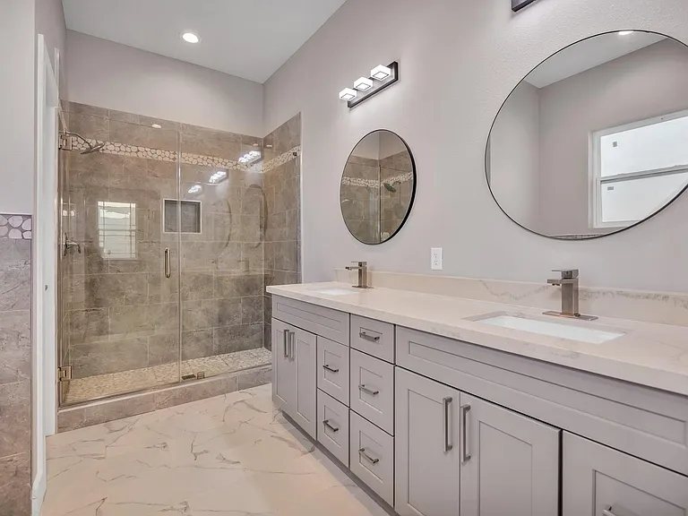 4924 Winnetka St #C — Photo 11