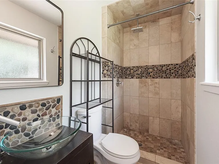 2000 Brookhill Dr — Photo 12