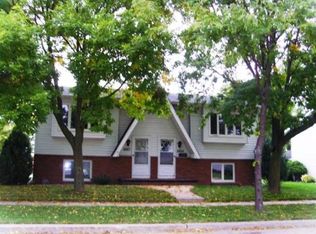 2825 S Wheatfield Dr #2827, Appleton, WI 54915