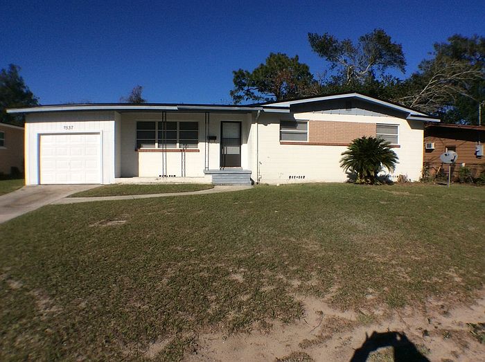 1st image of 7537 S Dalehurst Dr