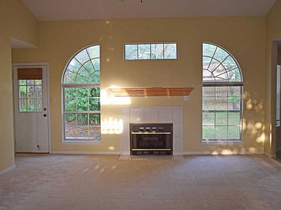 5th image of 4521 Parkside Ln