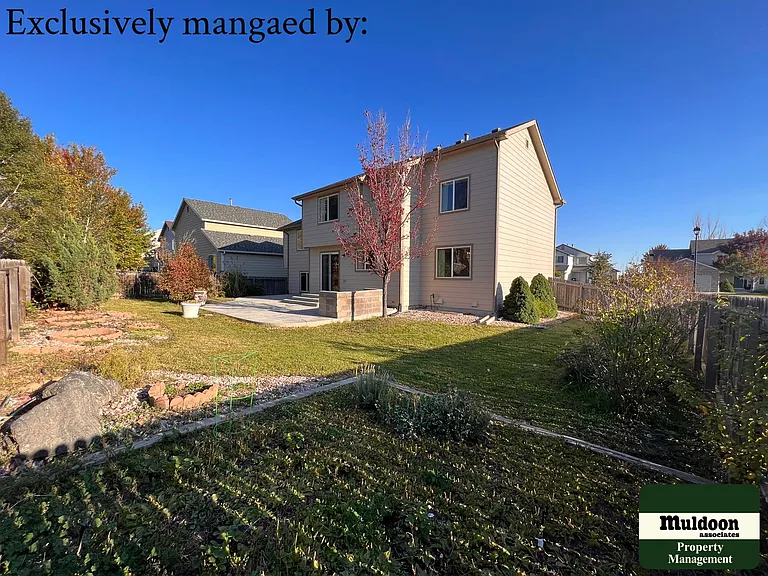 5807 Poudre Way — Photo 7