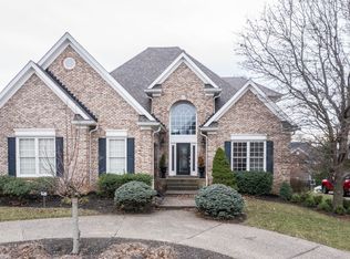 3213 Deer Pointe Pl, Prospect, KY 40059
