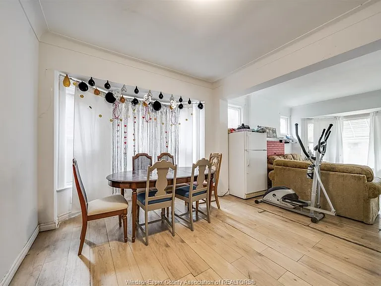 494 Rankin Ave — Photo 10
