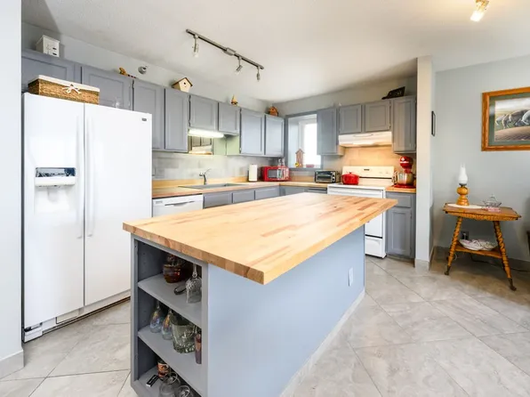 300 Walnut St Unit 1301, Des Moines, IA 50309