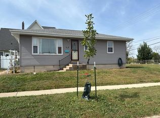 2314 Teresa Dr SW, Cedar Rapids, IA 52404