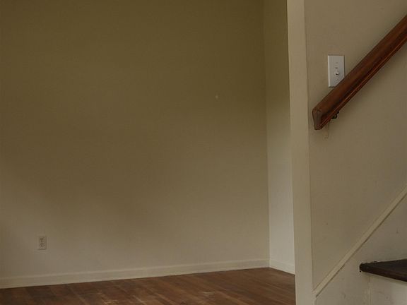 4th image of 3641 Raleigh Millington Rd