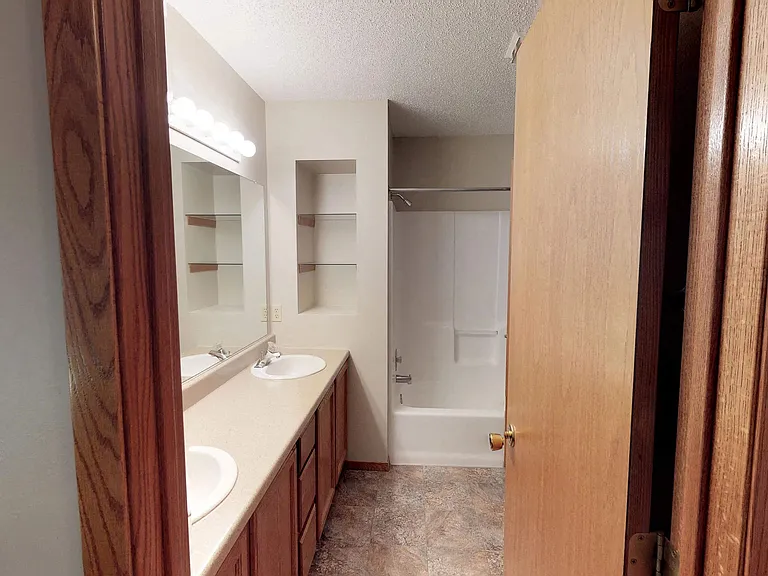 Cottage West Twin Homes — Photo 9