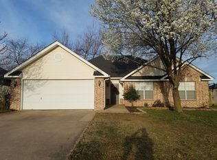 4904 Roxbury Way, Springdale, AR 72762