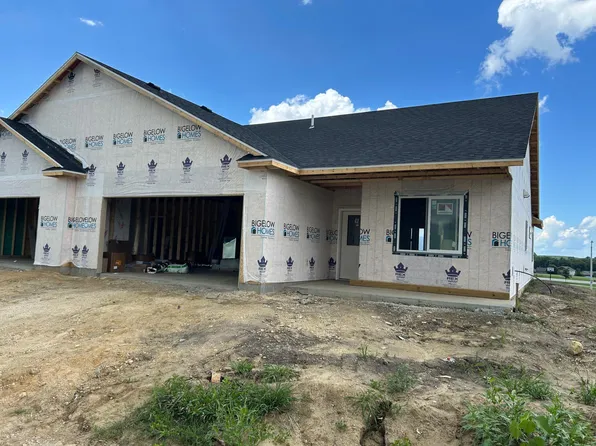 5511 Sundown Pl NW, Rochester, MN 55901