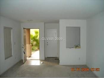 4th image of 716 Penshaw Bridge Ave