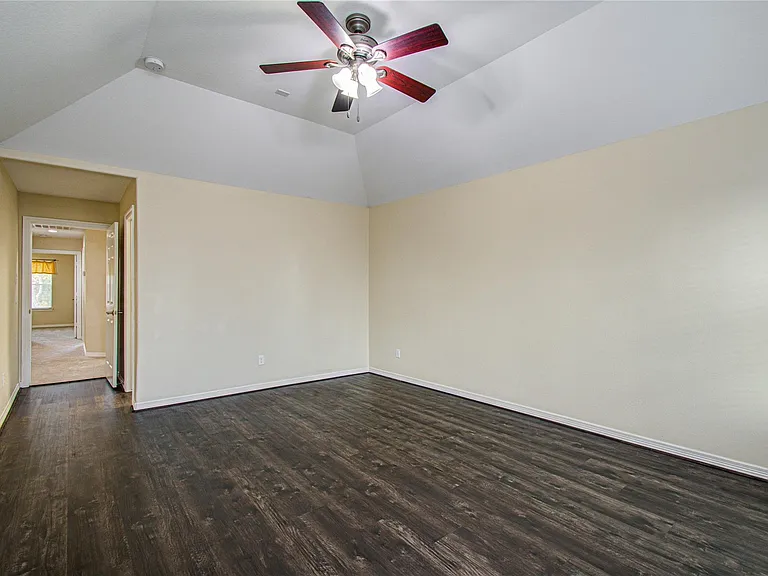 3730 Arundel Gardens Ln — Photo 41