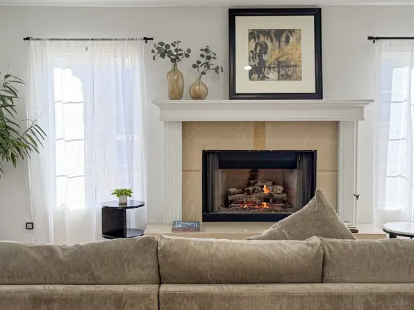 (undisclosed Address), Las Vegas, NV 89117