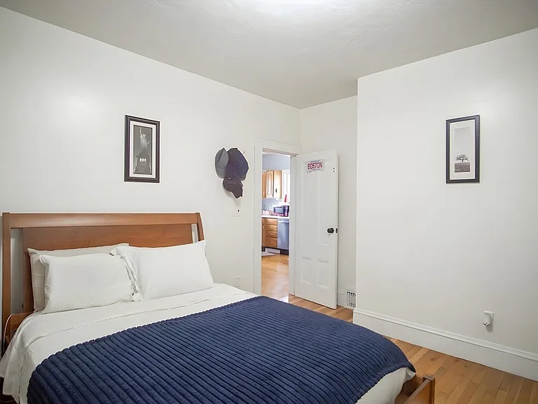 174 Center St #2 — Photo 14
