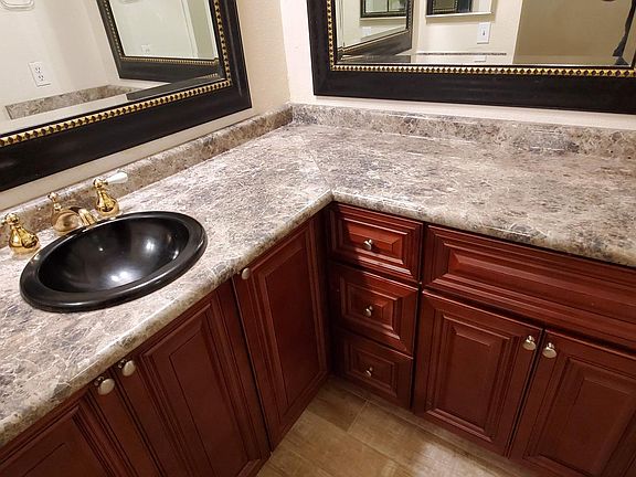 5th image of 8840 Villa La Jolla Dr Unit 113