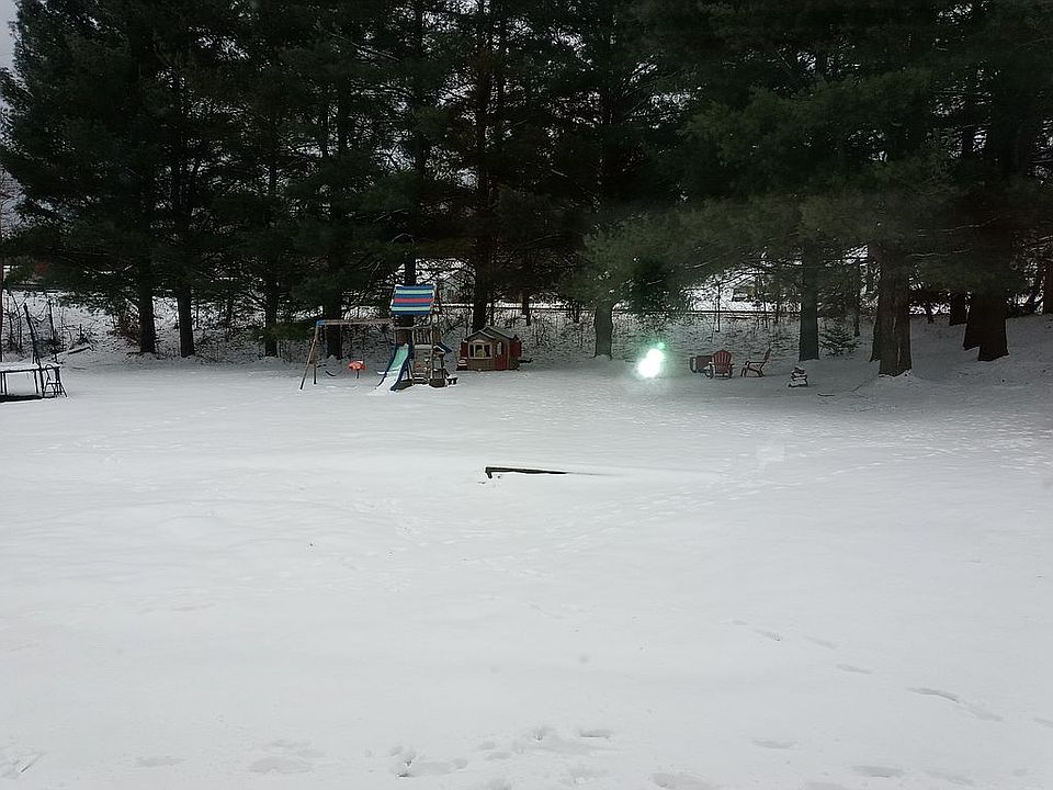 2nd image of 18 Hites Spring Rd