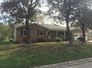 3223 Vista Dr, Danville, IL