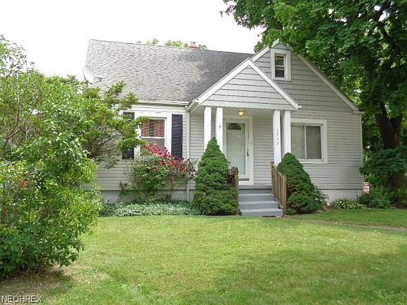 2nd image of 1739 Brown St