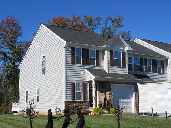 4th image of 200 Tulip Ln