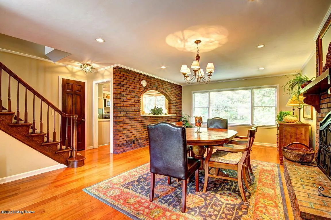 3 bed, 2.5 bath, 3142 sqft, $3,500 — Photo 4