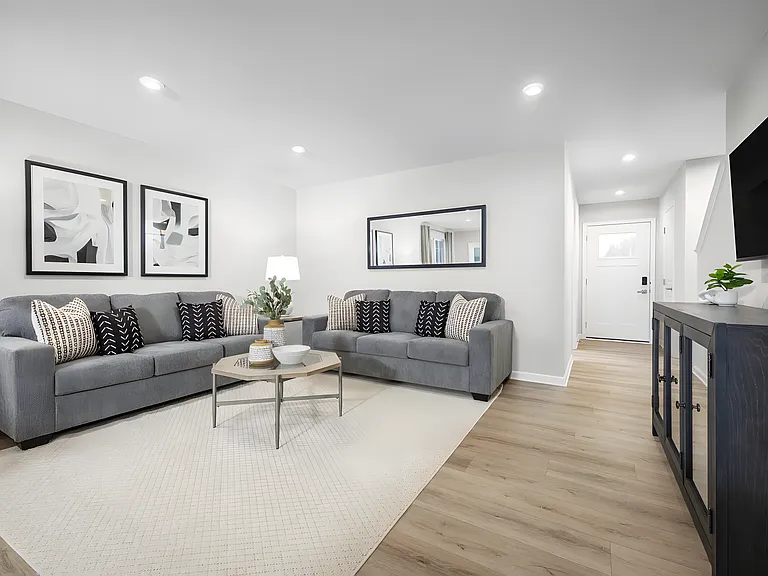 2901 Apricot Dr — Photo 9