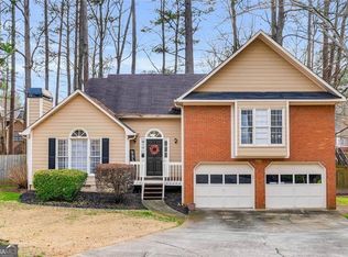 3266 Woodcliff Way, Powder Springs, GA 30127