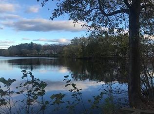 18 Hamilton Ave, Haverhill, MA 01830