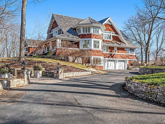 2nd image of 2875 Gale Rd