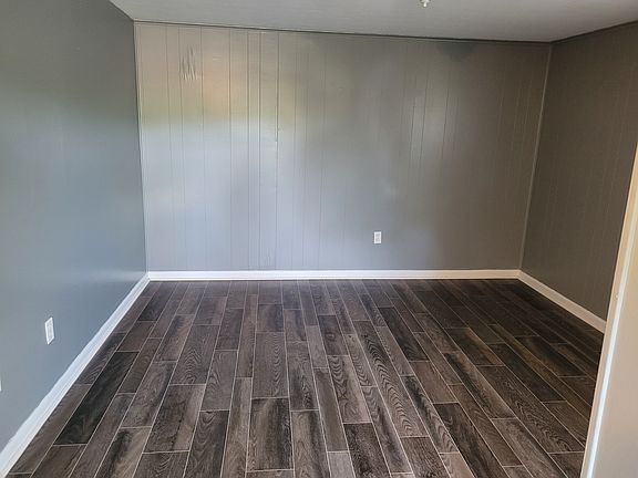 3rd image of 5220 Jacksboro Pike #1