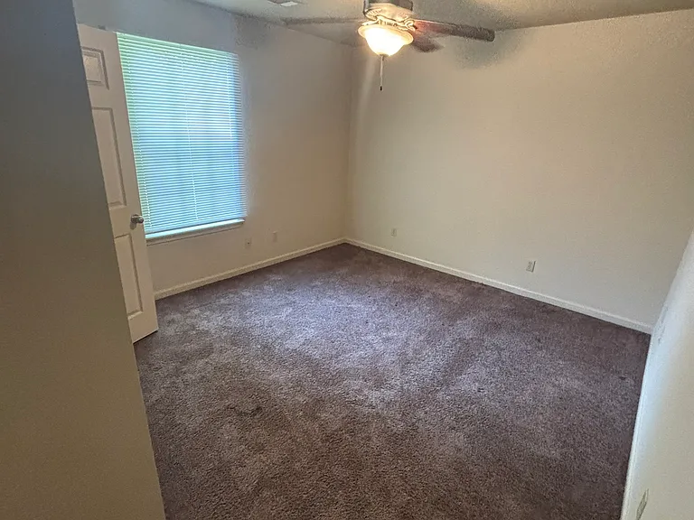 3104 Cloverridge Cv — Photo 5