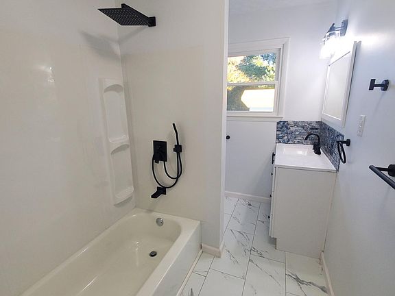 3rd image of 111 Fuller Way #111