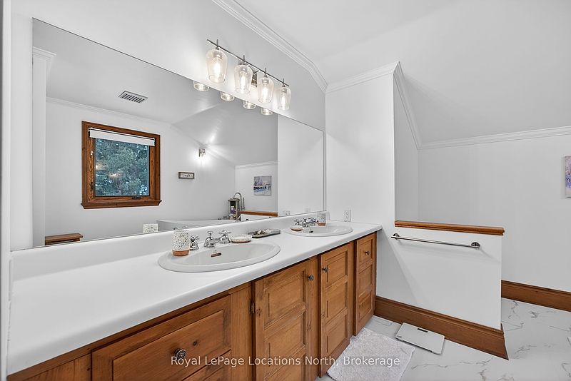 The Blue Mountains House for rent - 4 Bedrooms — photo 34