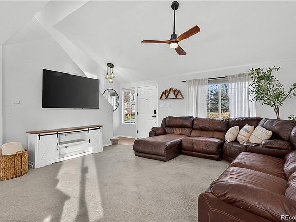 5th image of 6122 Shamrock Circle