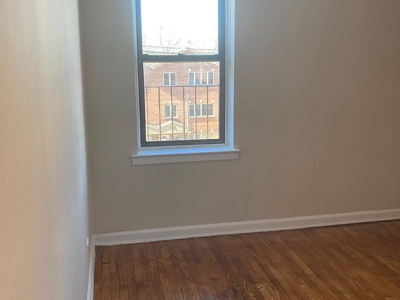 5th image of 1020 Neilson St APT 2C