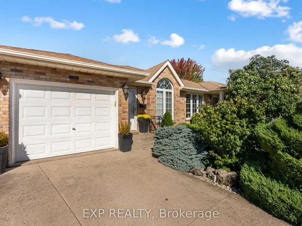 7799 Yvette Cres, Niagara Falls, ON L2H 3B6