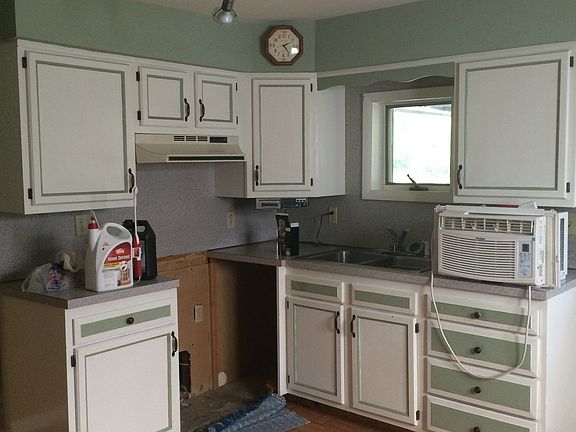 5th image of 12 Mott Ave