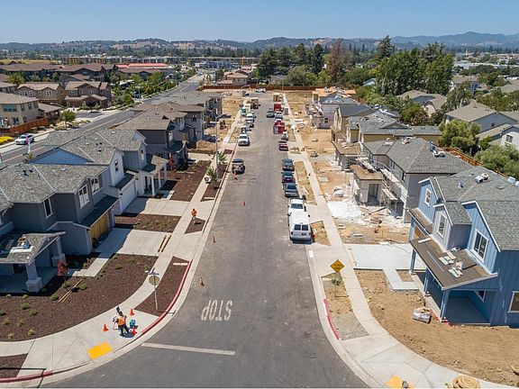 3rd image of 358 Vinterra Ct Lot 3