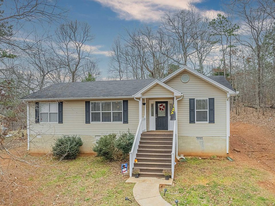 1st image of 220 Arrow Ln