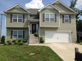 1300 Marcy Ct, Clarksville, TN 37042